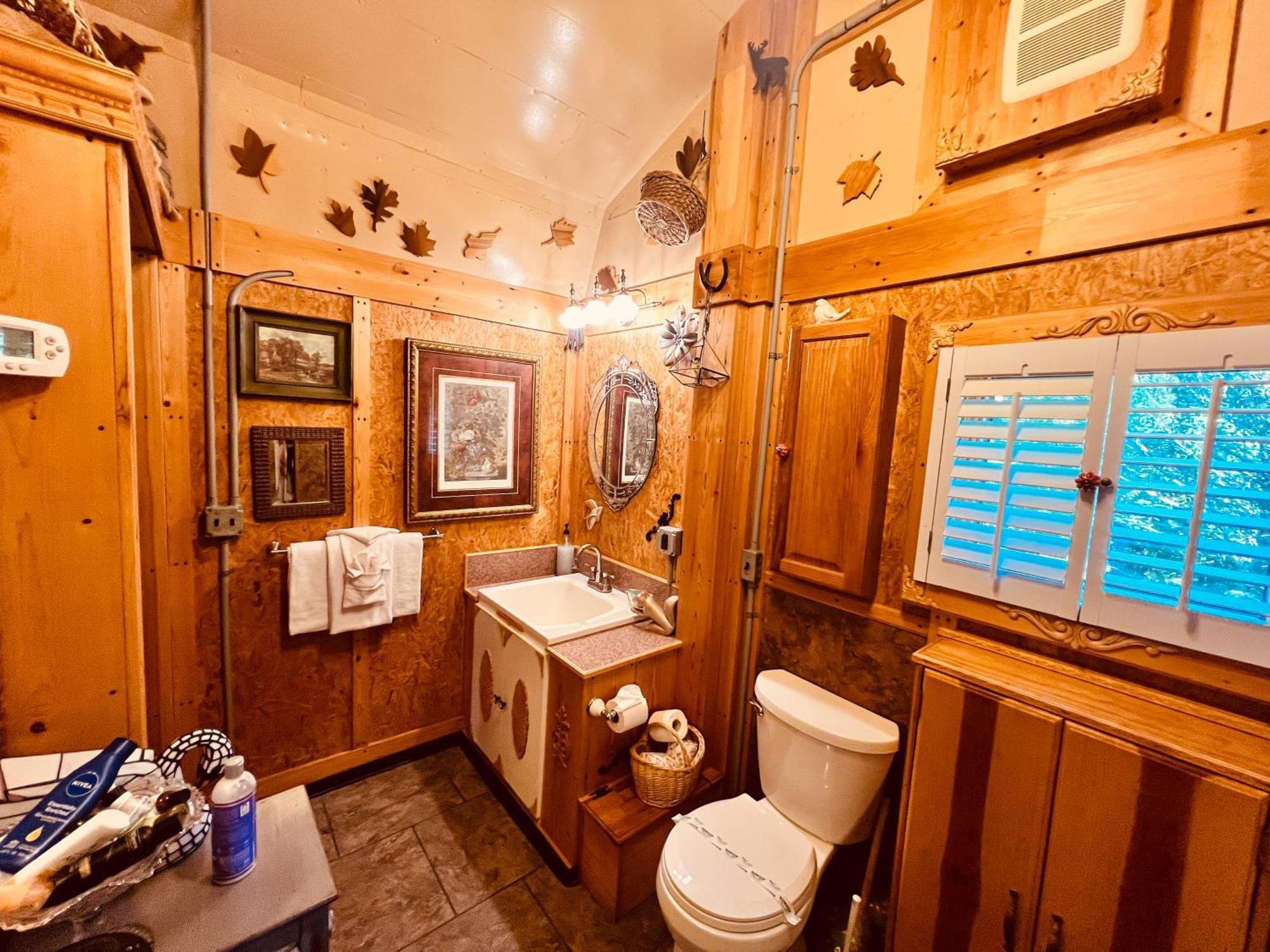 Tiny House, Wifi,Hot Tub,Secluded Villa Cosby Kültér fotó